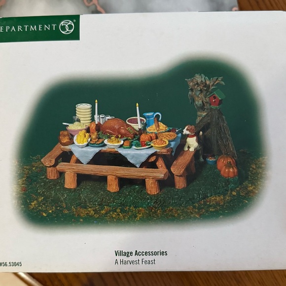 Department 56 Village Accessories A Harvest Feast Decor - Brown, Green, Red SOLD - Picture 1 of 4